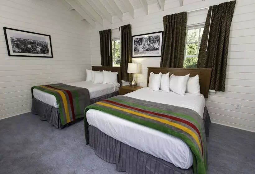 Motelli Swiftcurrent Motor Inn And Cabins   Inside The Park