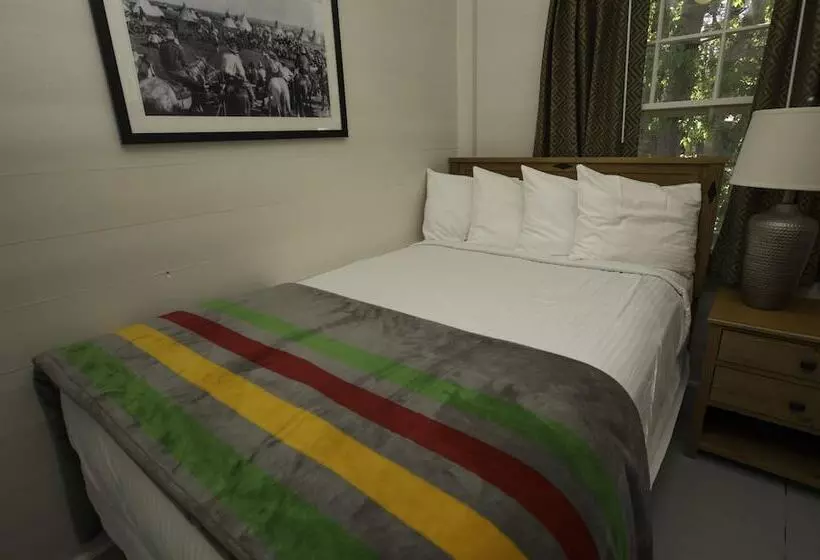 Motelli Swiftcurrent Motor Inn And Cabins   Inside The Park