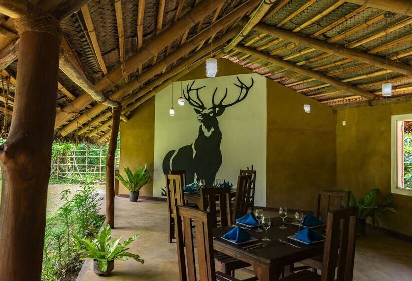 منتجع Kandy Cabana