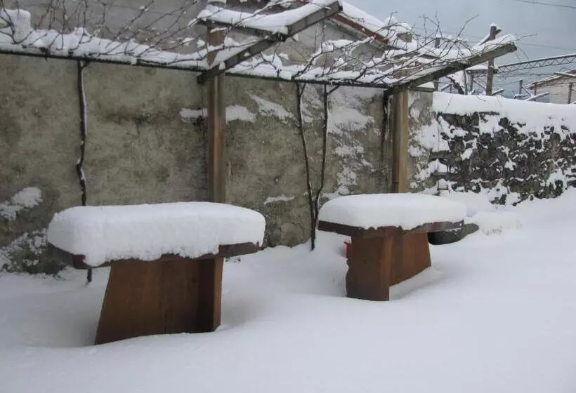 تختخواب و صبحانه Tourist Farm Petelin Durcik