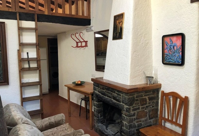 Cozy Apartment In Catalonia With Pool And Garden