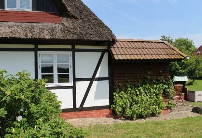 Cozy Apartment In Hohenkirchen With Terrace