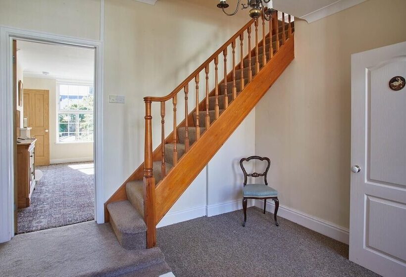 فندق Cobblestones