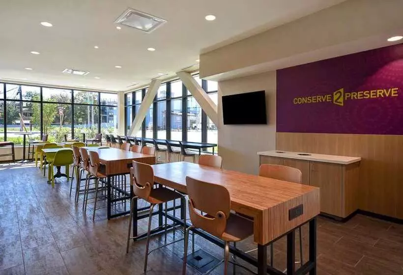 ホテル Home2 Suites By Hilton Boston South Bay