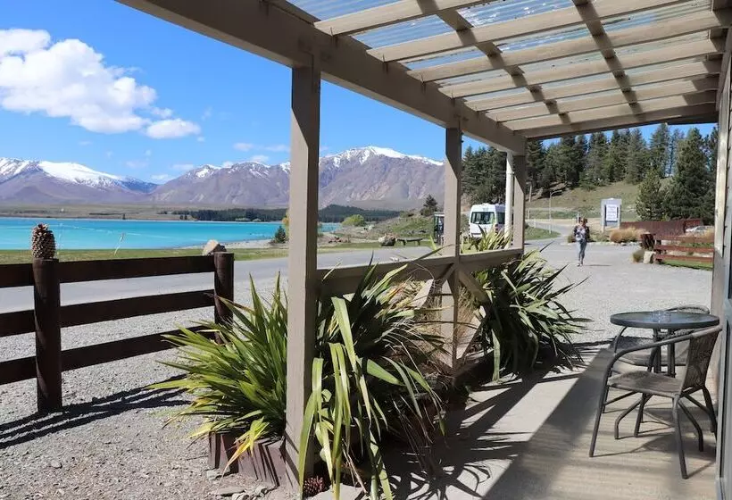 Hotelli Lakes Edge Holiday Park