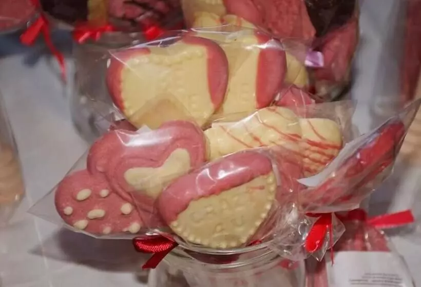 پانسیون Guest House Tara