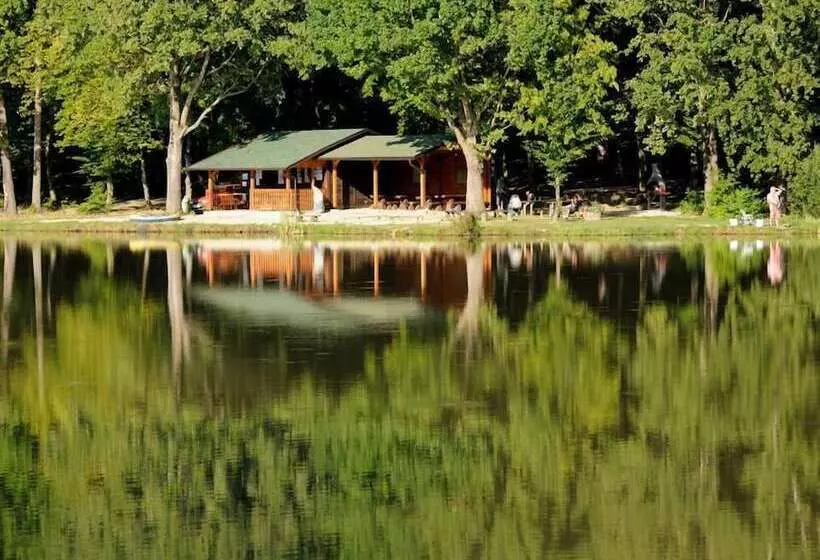 پانسیون Guest House Tara