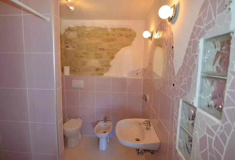 Quaint Cottage In Pergola With Garden