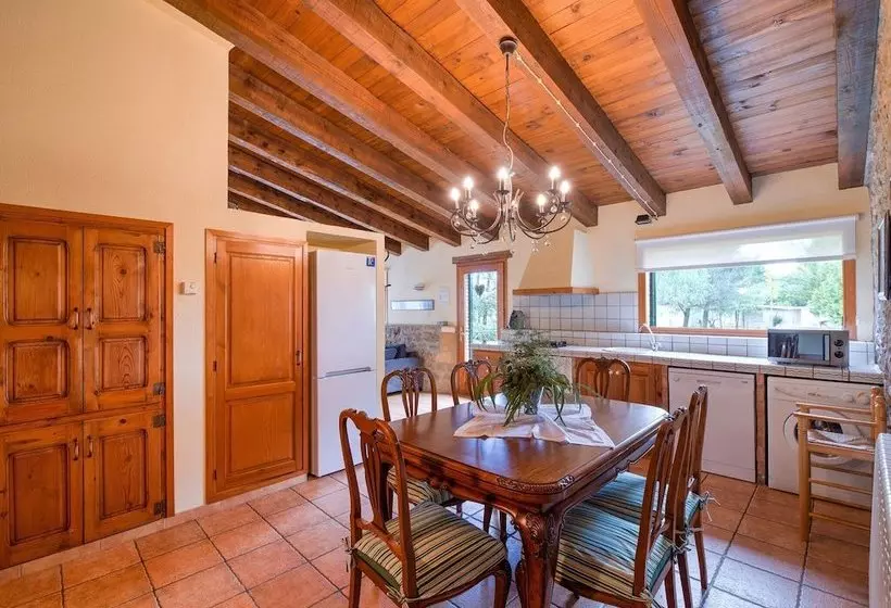 Rural Cottage In The Catalonian Prepyrenees