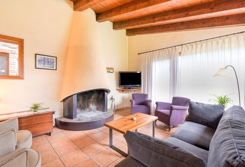 Rural Cottage In The Catalonian Prepyrenees