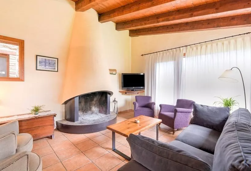 Rural Cottage In The Catalonian Prepyrenees