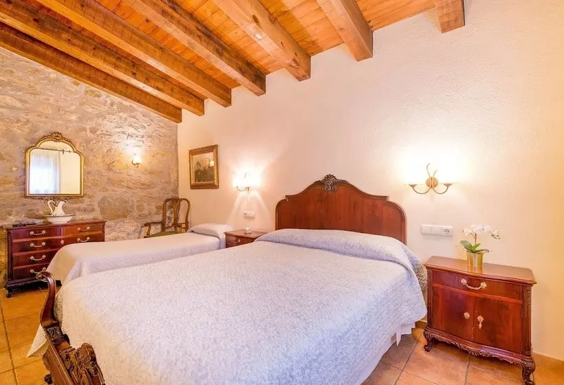 Rural Cottage In The Catalonian Prepyrenees