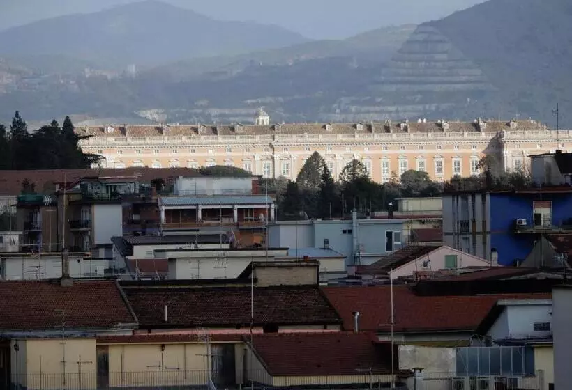 ベッドアンドブレックファースト Caserta Royale Apartment