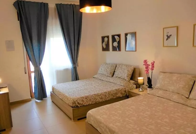 ベッドアンドブレックファースト Caserta Royale Apartment