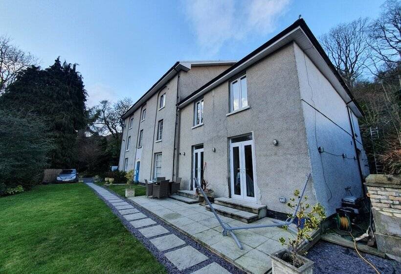 مبيت وإفطار Wern House