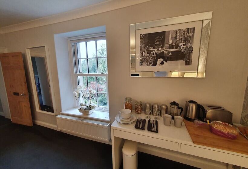 مبيت وإفطار Wern House