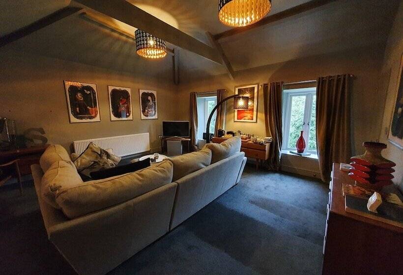 مبيت وإفطار Wern House