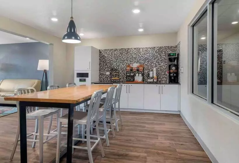 Hotelli Extended Stay America Suites  Atlanta  Lithia Springs