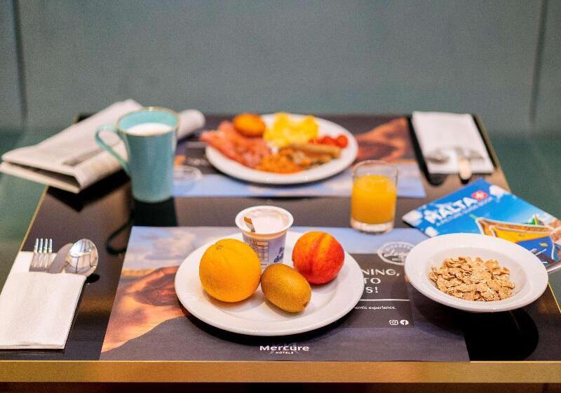 Hotel Mercure St. Julian S Malta