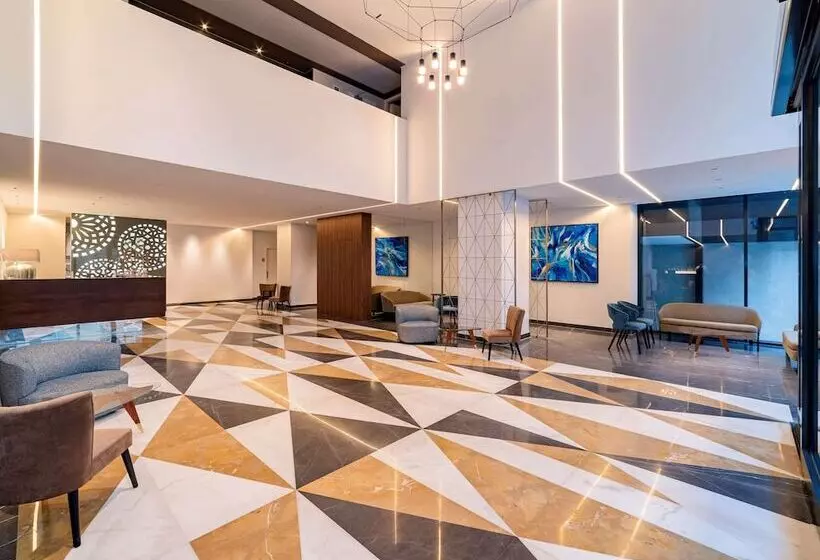هتل Mercure St. Julian S Malta