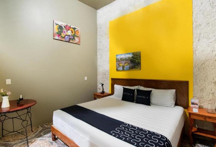 Hotel Capital O Posada La Plazuela