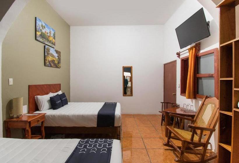 Hotel Capital O Posada La Plazuela