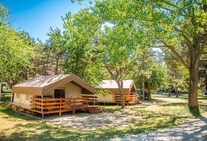 호텔 Sunflower Camping Savudrija