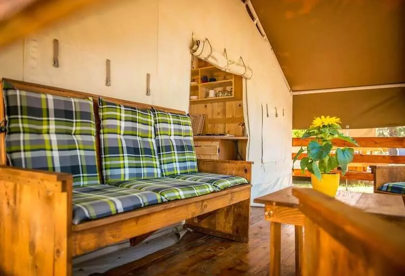 ホテル Sunflower Camping Savudrija
