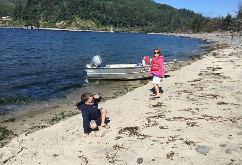 Szálloda Tillamook Bay City Rv Park