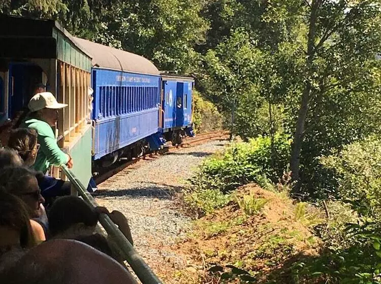 Hotelli Tillamook Bay City Rv Park