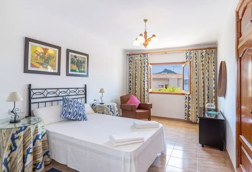 Mallorca Beach Front Line House 6 Pers