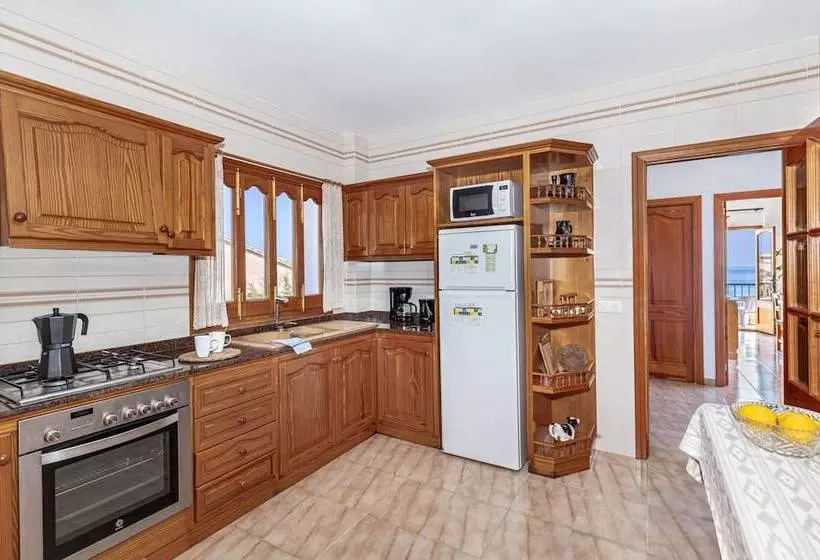Mallorca Beach Front Line House 6 Pers