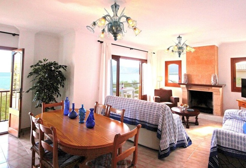 Mallorca Beach Front Line House 6 Pers