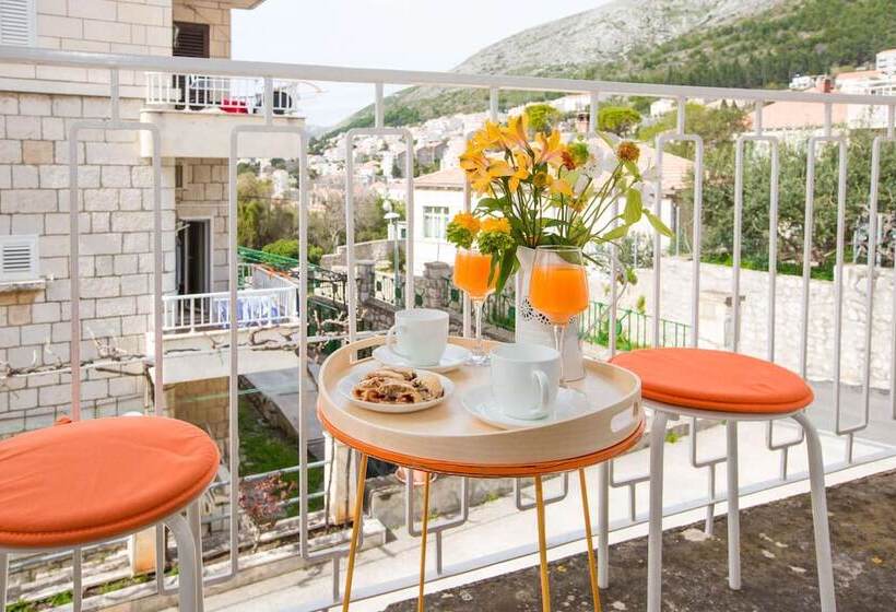 پانسیون Apartments Koncul