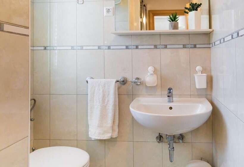 پانسیون Apartments Koncul