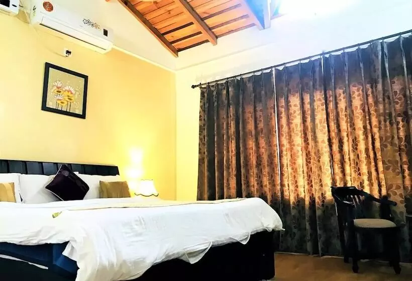 ベッドアンドブレックファースト Neelesh Inn   A Luxury Lake View