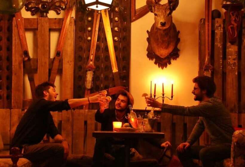 تختخواب و صبحانه Petit Steffani