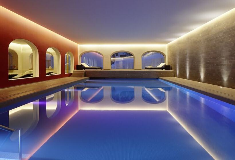 تختخواب و صبحانه Petit Steffani