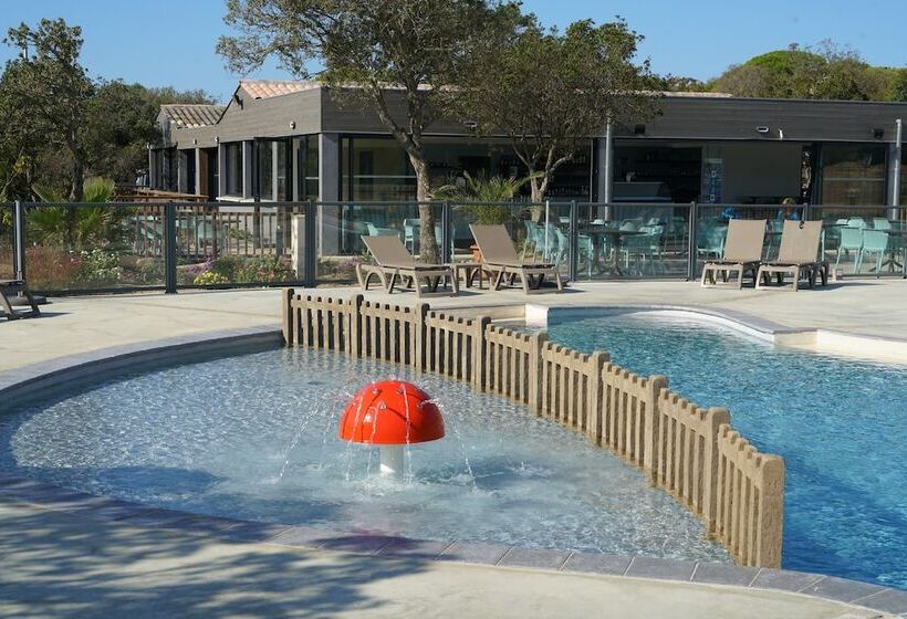 ホテル Camping Le Damier