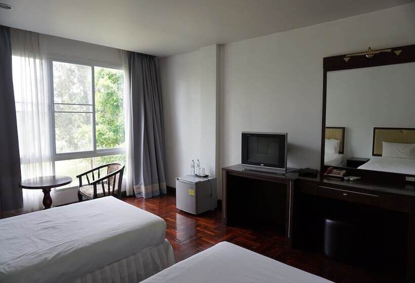 בית מלון כפרי Dancoon Golfclub And