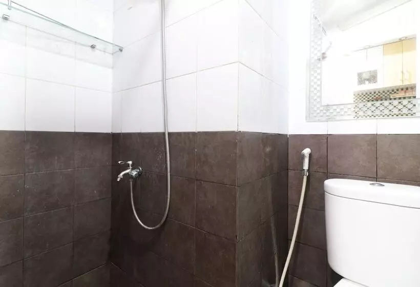 ホテル Green Pramuka City By Sr Property