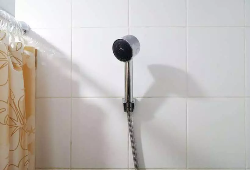 ホテル Green Pramuka City By Sr Property