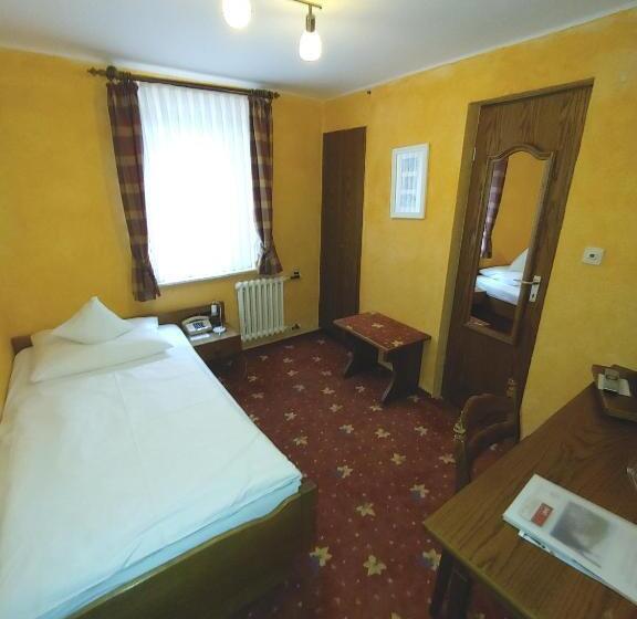 酒店 Berg´s Backpacker