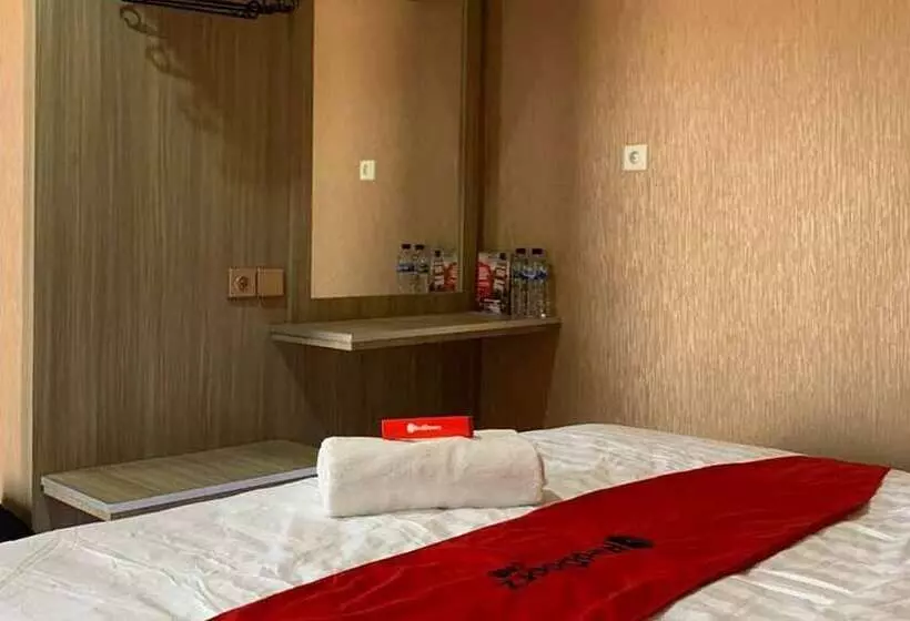 Hotelli Reddoorz Plus @ Simpang Usu Medan
