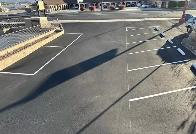 Hotelli Travelodge By Wyndham Parker