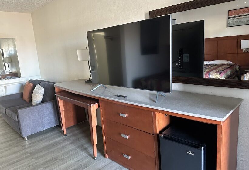 فندق Travelodge By Wyndham Parker