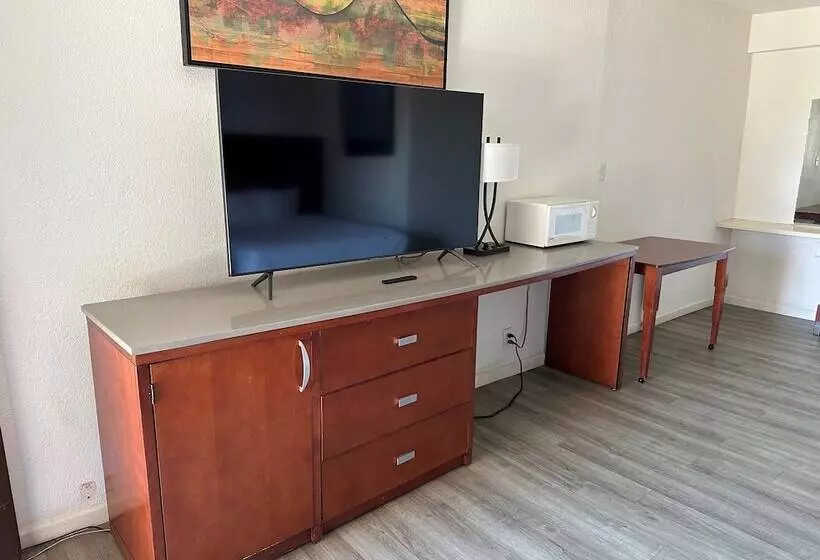 Hotelli Travelodge By Wyndham Parker