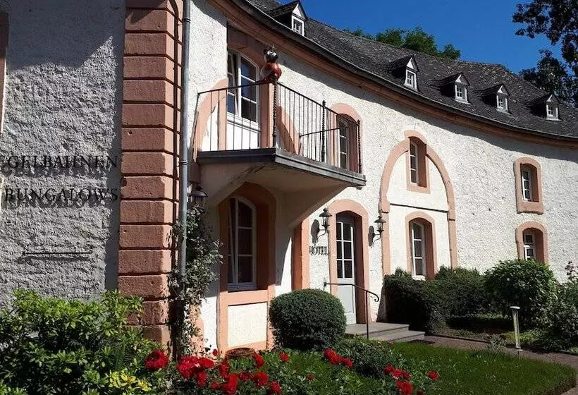 Prisma Hotel Burg Bollendorf