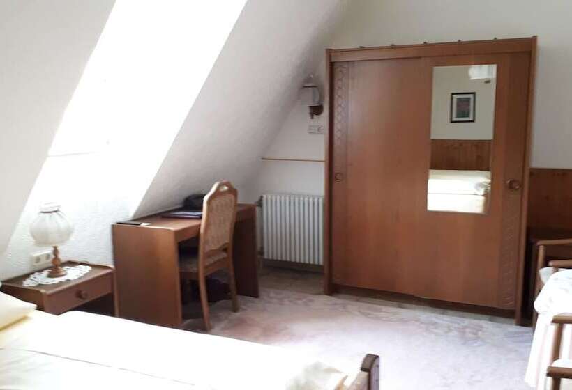 Prisma Hotel Burg Bollendorf