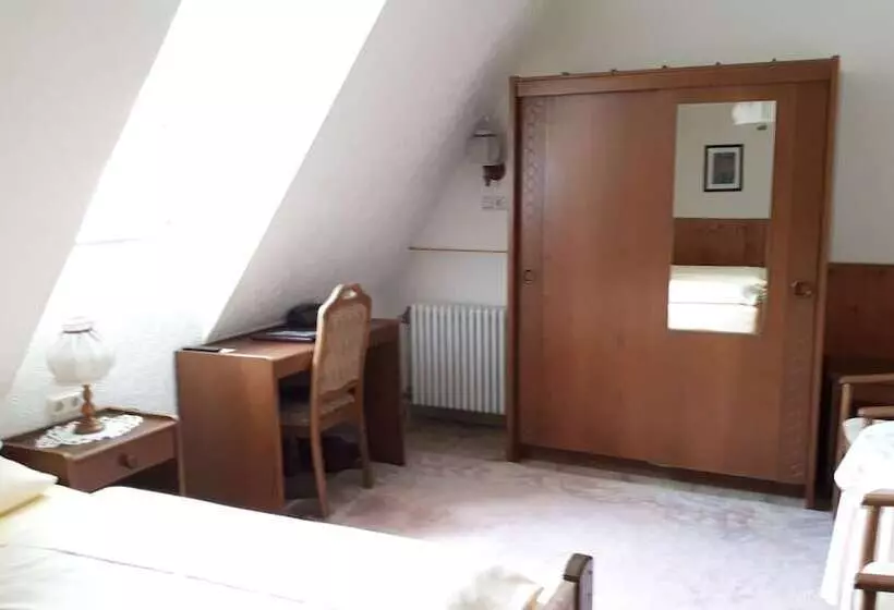 Prisma Hotel Burg Bollendorf